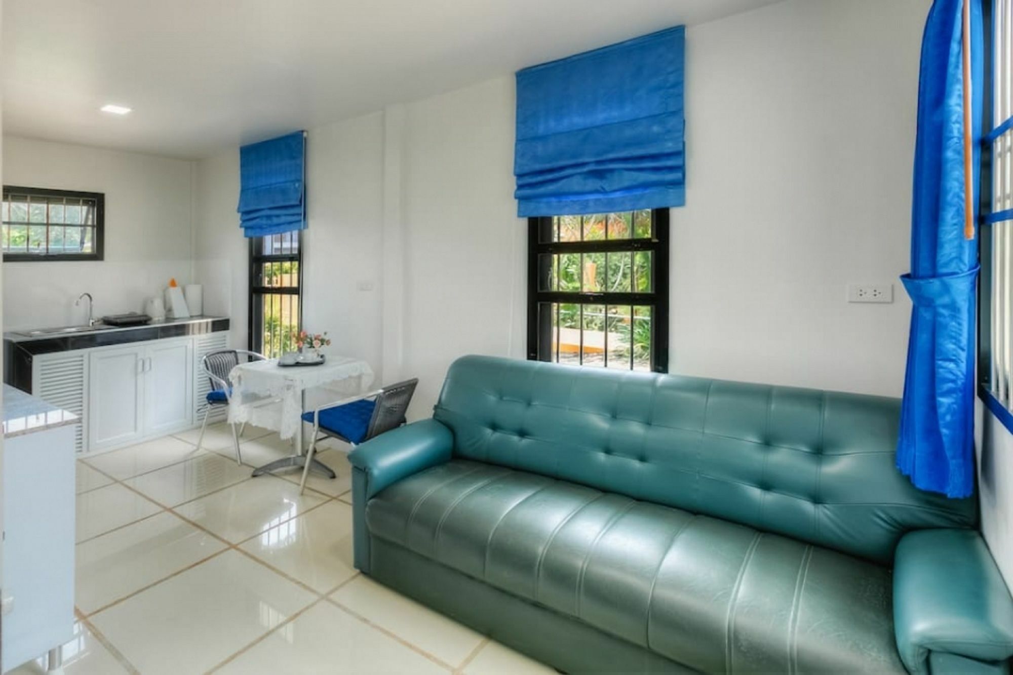 Aquatoria Phuket Bangtao Villa Strand Surin Exterior foto